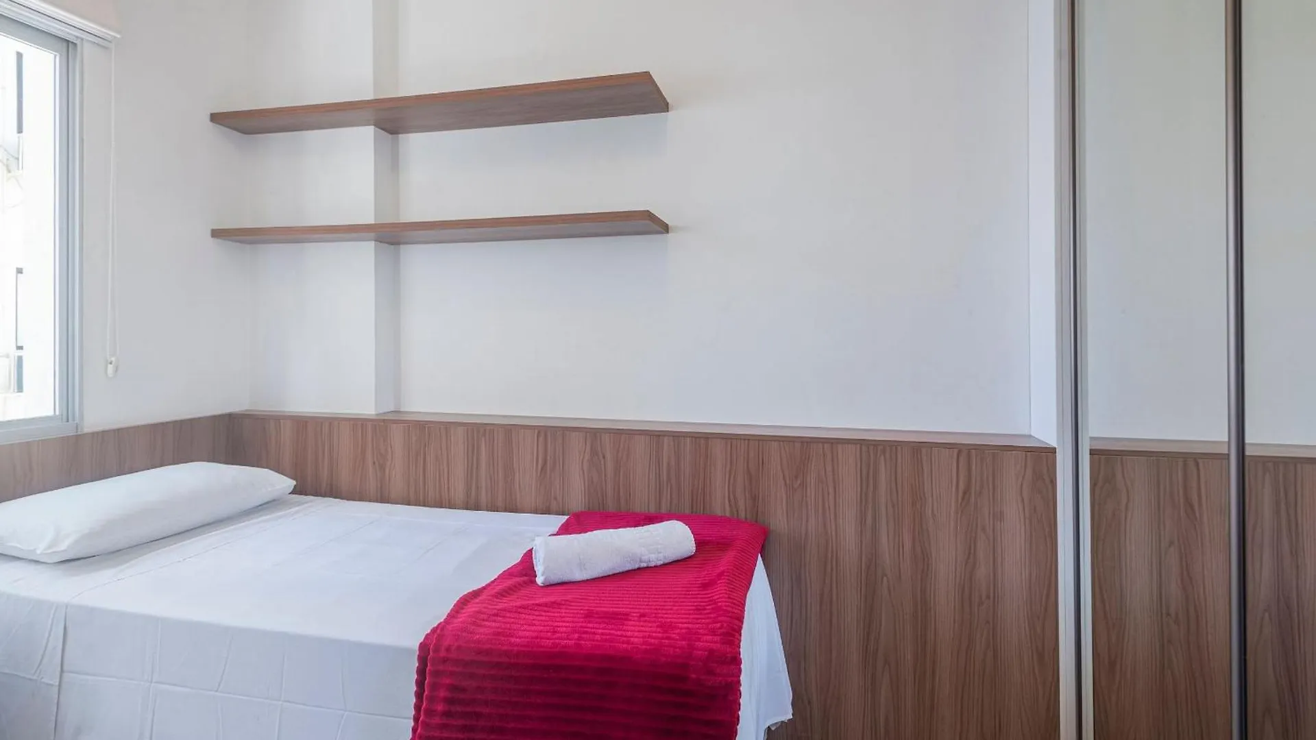 Holiday home Mtfr037 Conforto C/ 2 Quartos, Ar Cond. E Garagem Balneario Camboriu